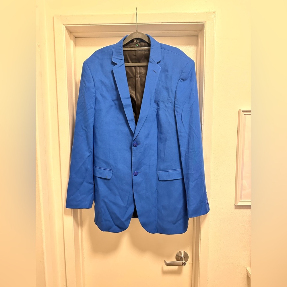 Mario Rossi Suit With Trousers and Dress Shoes.